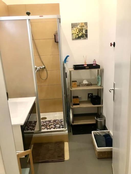 Klimatisierte Sehr Zentrale Wohnung-Loftstyle- Wien Exterior foto